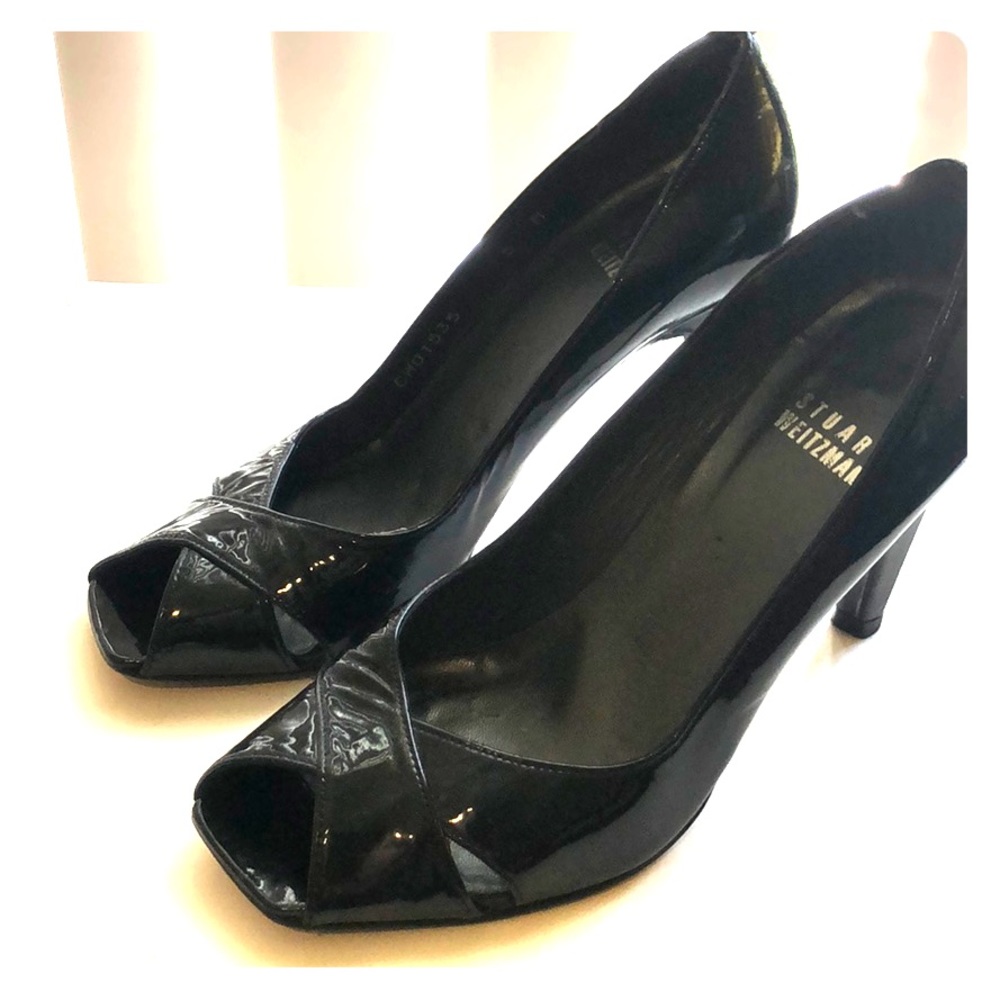 Stuart Weitzman size 5 peep toe heels